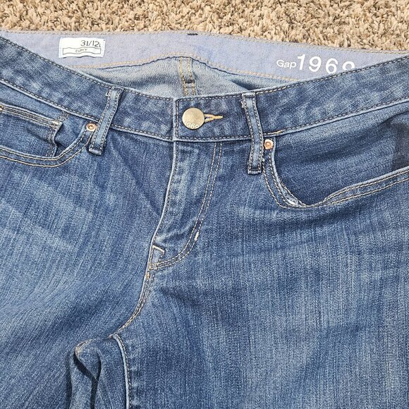 Ladies Gap Curvy Jeans - 31/12 - Picture 4 of 12